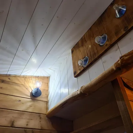 Tiny House Au Pied Du Vercors * Saint-André-en-Royans